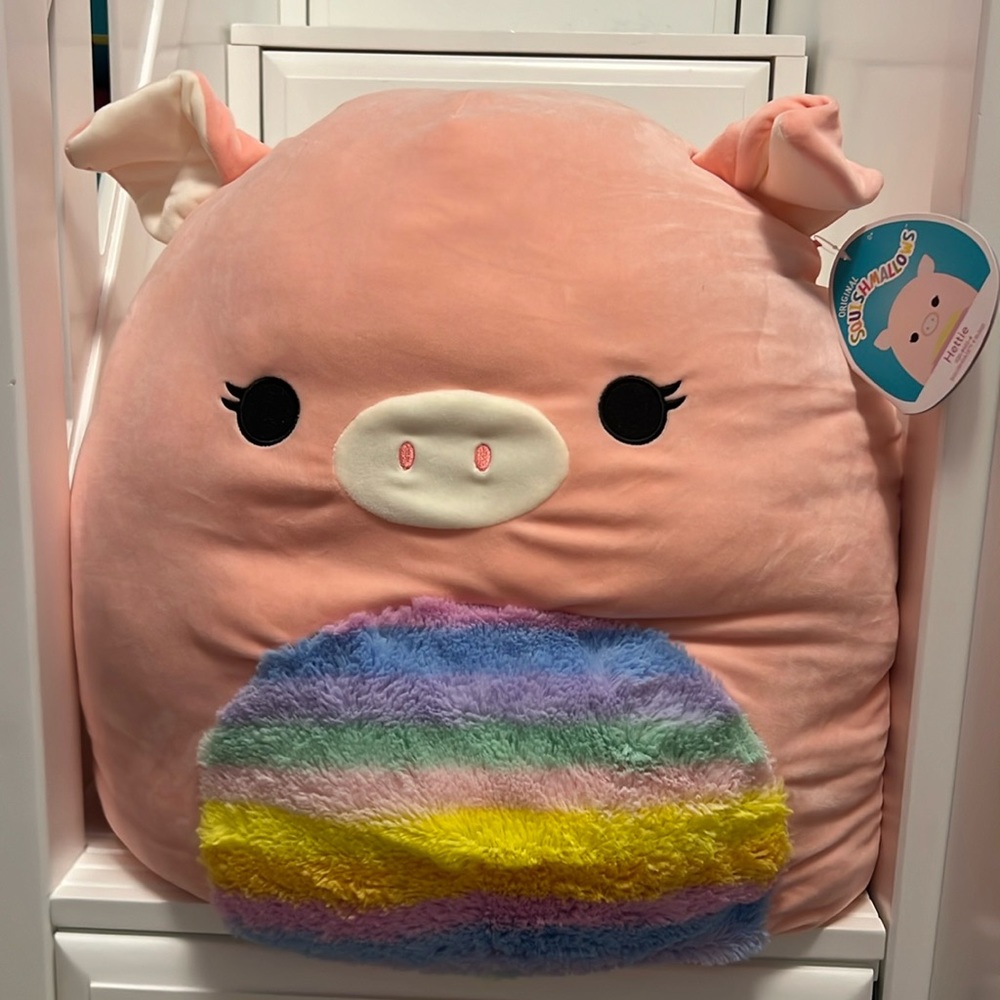 Pig squishmallow